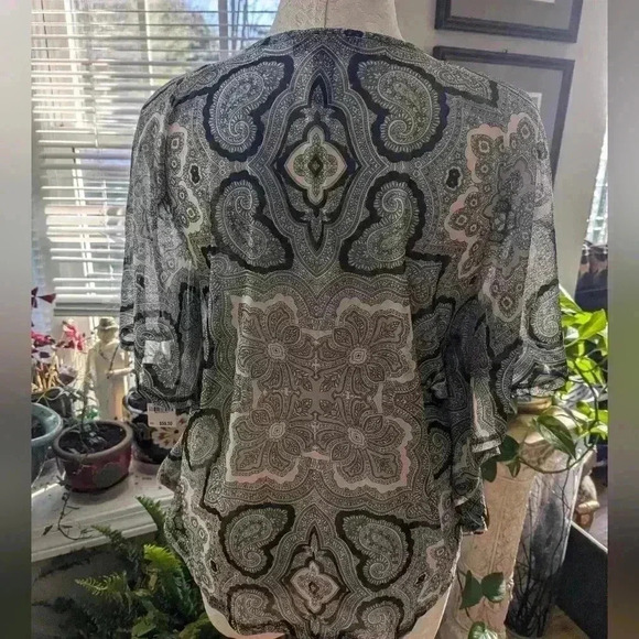 NWT Inc. Women's Top in Glow Gam Size XL - Picture 4 of 7